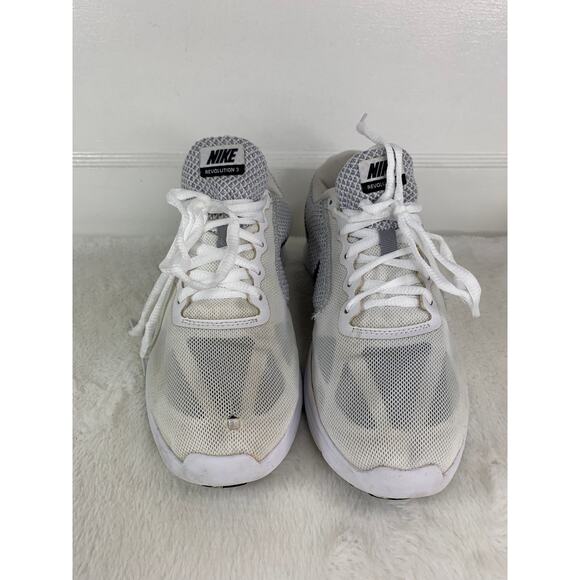 Nike Revolution 3 Women’s Running Shoes White Black Sz 9 819303-102 - Picture 2 of 11